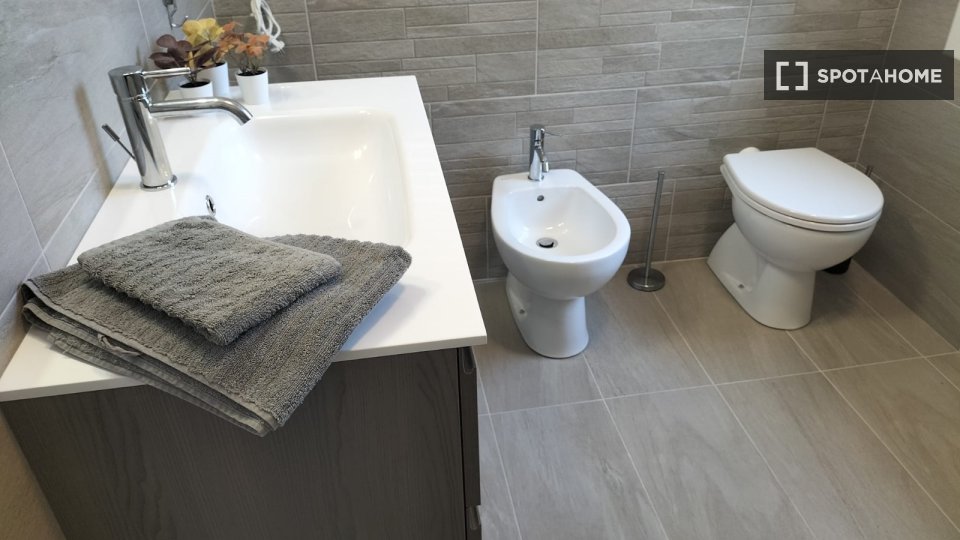 Immagine 18 di Camera condivisa in affitto  in Via Domenico Turazza a Padova