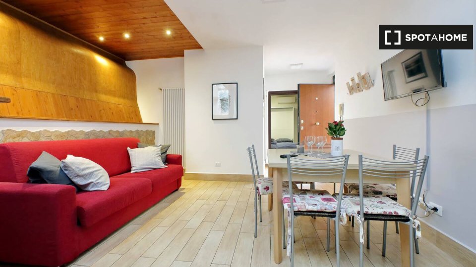 Immagine 8 di Appartamento in affitto  in Via Filippo Bernardini a Roma