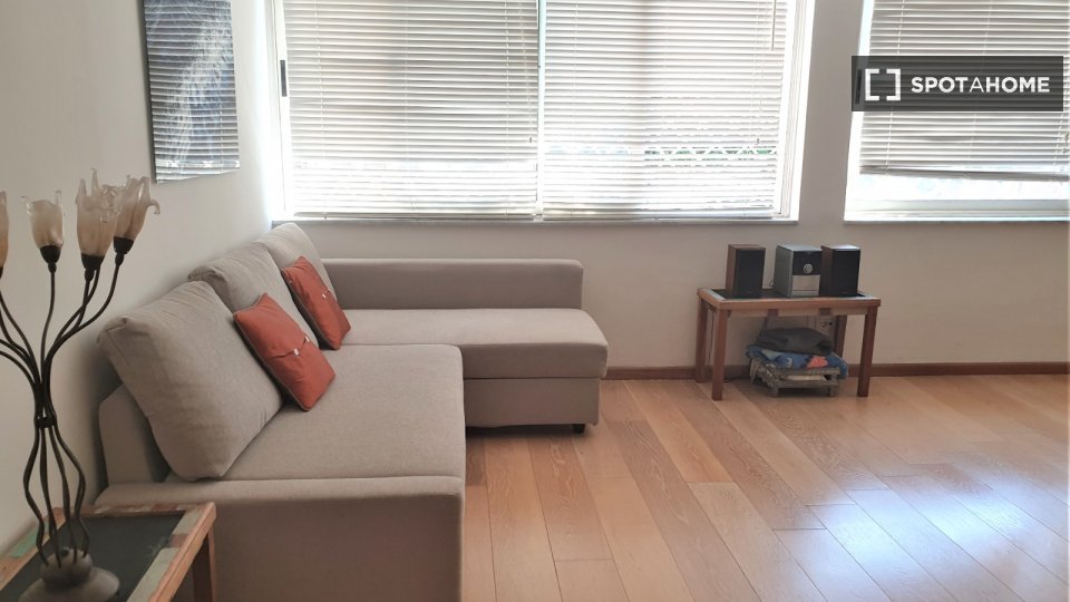 Immagine 19 di Appartamento in affitto  in Via Antonio Cerasi a Roma