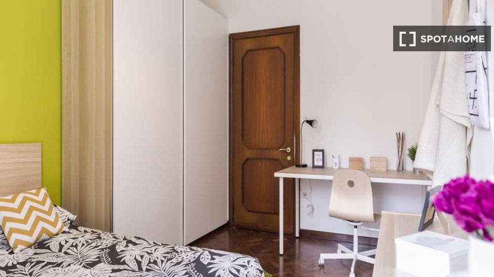 Immagine 3 di Camera condivisa in affitto  in Viale Giovanni Vicini a Bologna