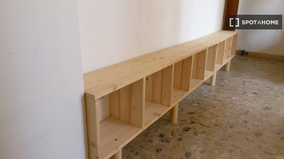 Immagine 8 di Camera condivisa in affitto  in Via Palestro a Bologna