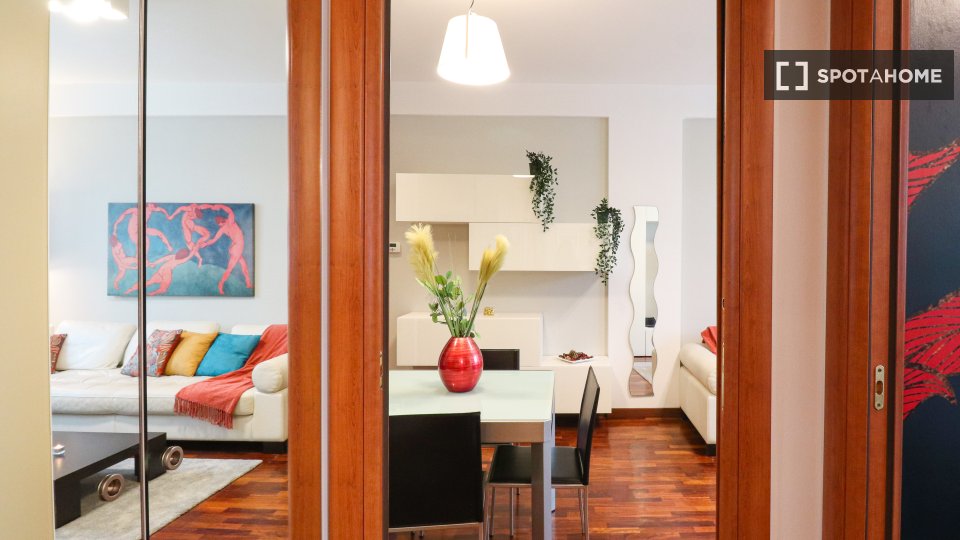 Immagine 11 di Appartamento in affitto  in Via dei Malatesta a Roma