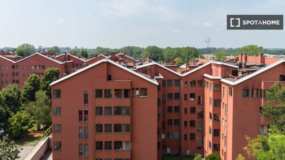 Immagine 17 di Camera condivisa in affitto  in Via Dei Mandorli Milan a Buccinasco