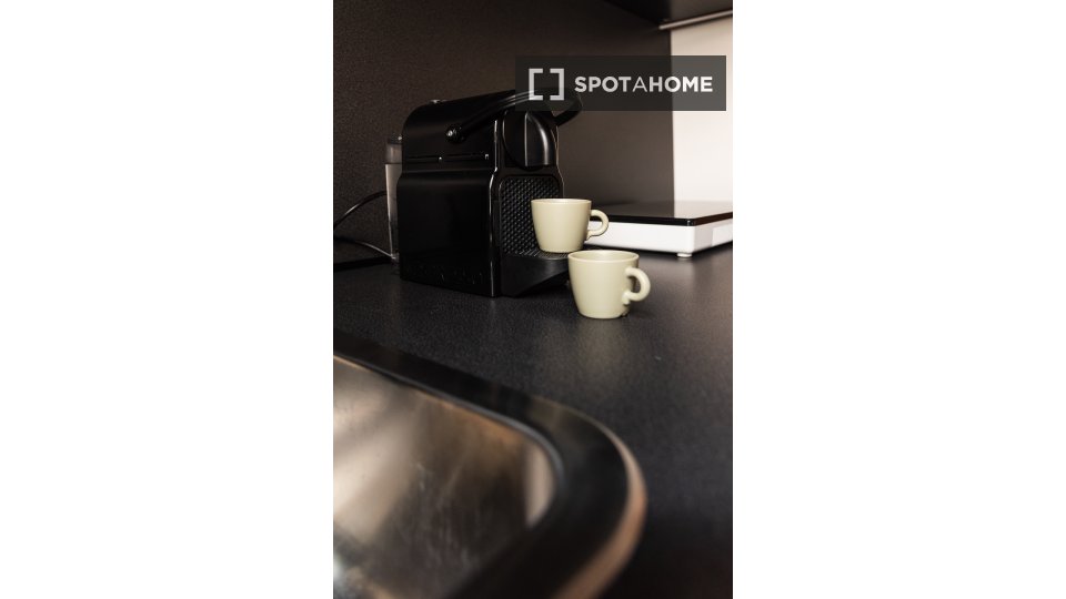 Immagine 15 di Appartamento in affitto  in Via Anfiteatro a Milano