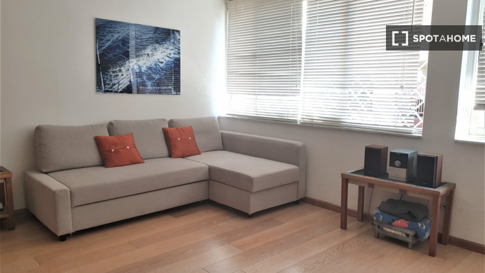 Immagine 16 di Appartamento in affitto  in Via Antonio Cerasi a Roma