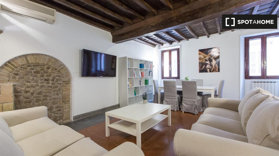 Immagine 4 di Appartamento in affitto  in Via della Scala, 00153 Roma RM, Italy a Roma