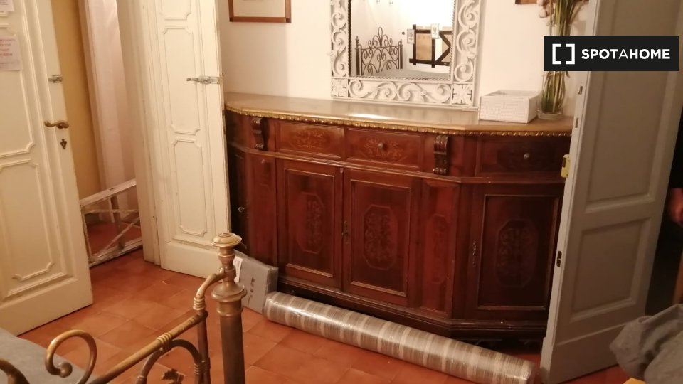 Immagine 15 di Appartamento in affitto  in Lungarno Amerigo Vespucci a Firenze