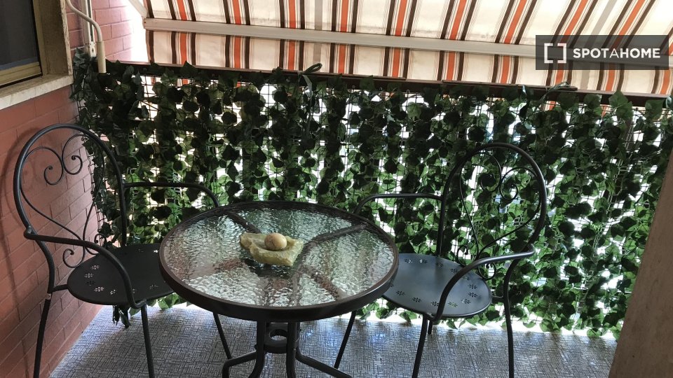 Immagine 8 di Camera condivisa in affitto  in Via Giacomo Carissimi a Firenze