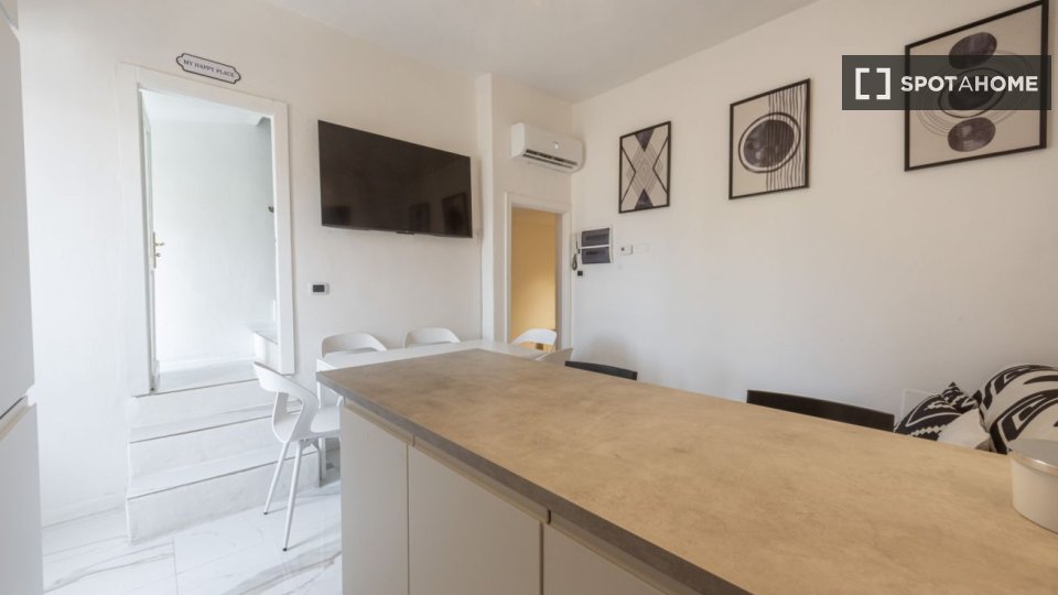 Immagine 6 di Appartamento in affitto  in Via Guelfa a Firenze