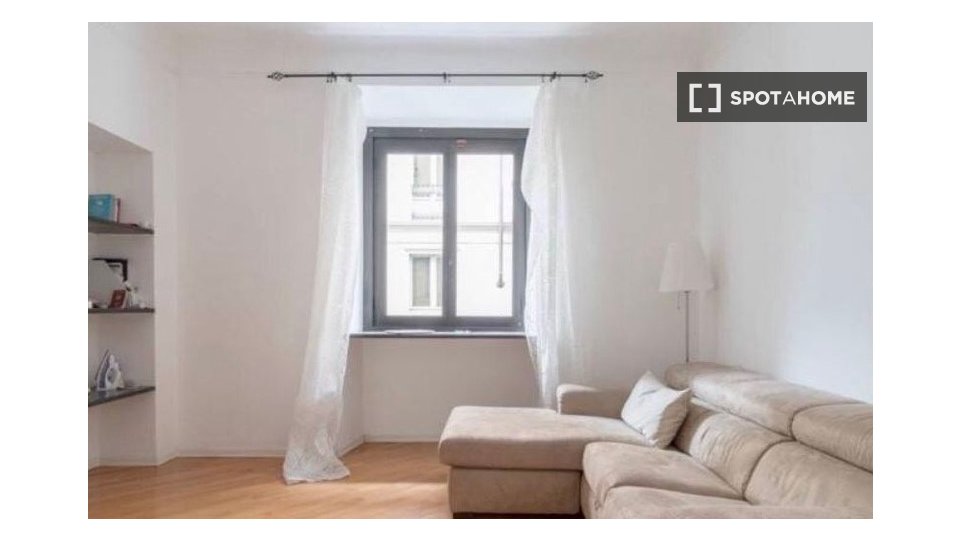 Immagine 2 di Appartamento in affitto  in Via Vincenzo Viviani a Milano