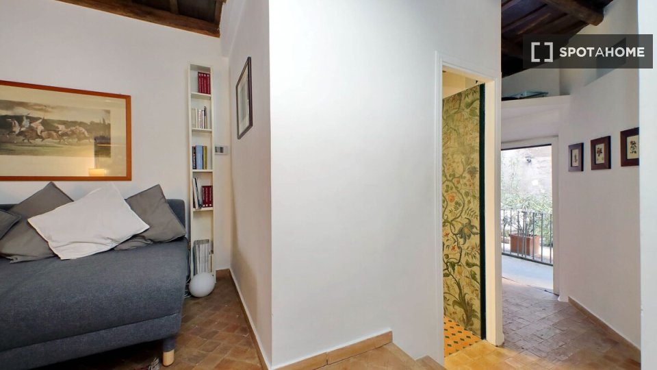 Immagine 14 di Ufficio in affitto  in Via di S. Giovanni in Laterano a Roma