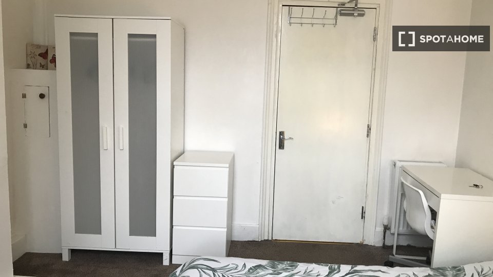 Immagine 4 di Camera condivisa in affitto  in Clerk St a South Bridge, Holyrood and Willowbrae