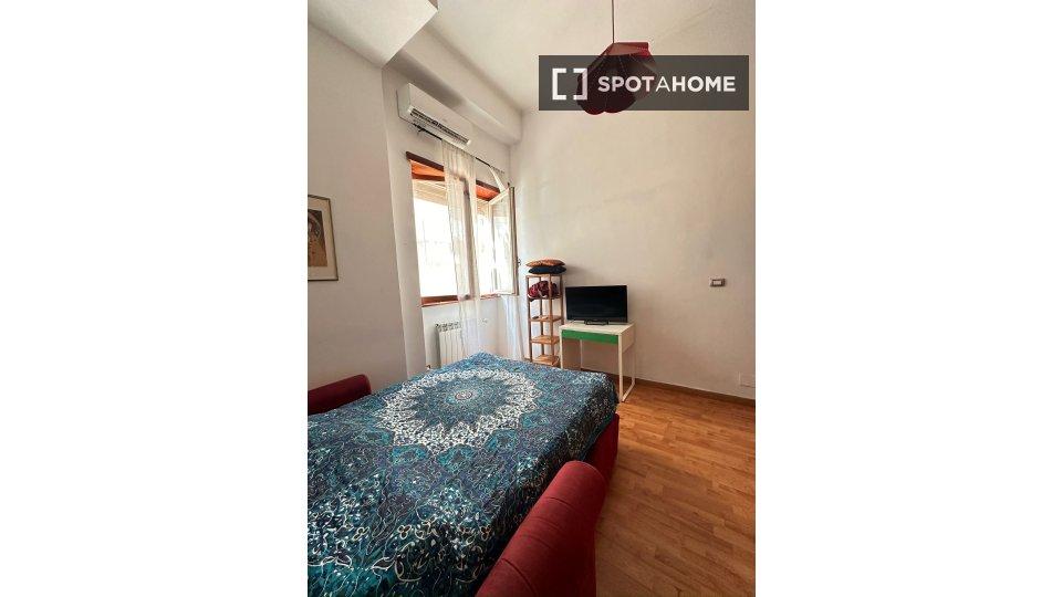 Immagine 5 di Appartamento in affitto  in Via Campello sul Clitunno a Roma