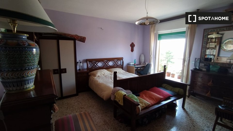 Immagine 15 di Camera condivisa in affitto  in Via Solatia a Perugia