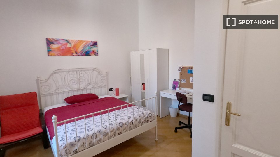 Immagine 9 di Camera condivisa in affitto  in Via IX Febbraio a Firenze