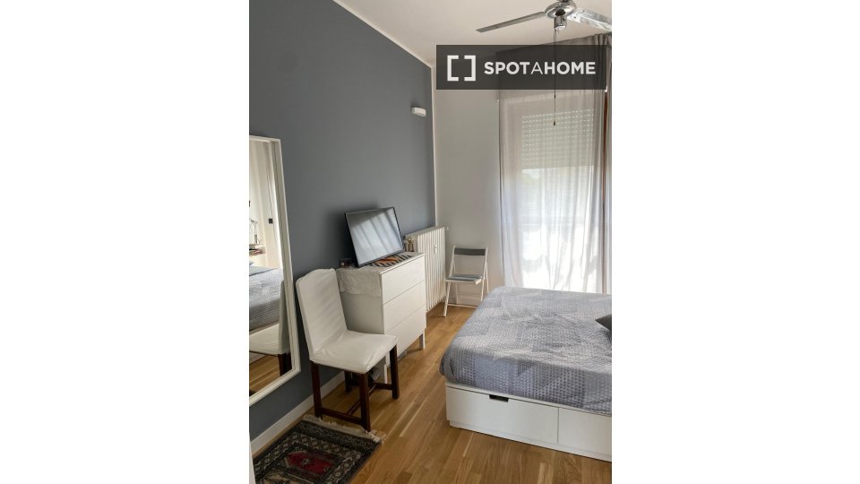 Immagine 2 di Appartamento in affitto  in Via Andrea Solari a Milano