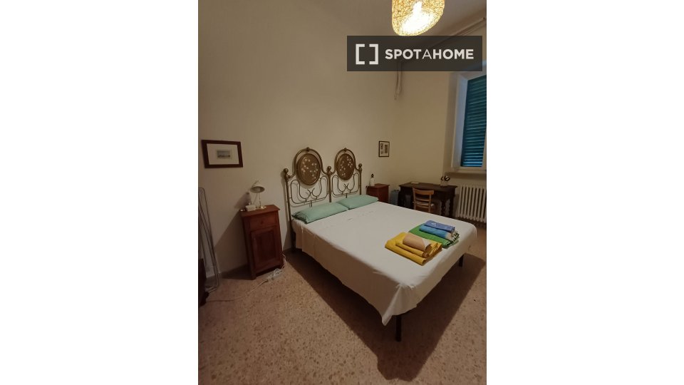 Immagine 3 di Camera condivisa in affitto  in Via Cartolari a Perugia