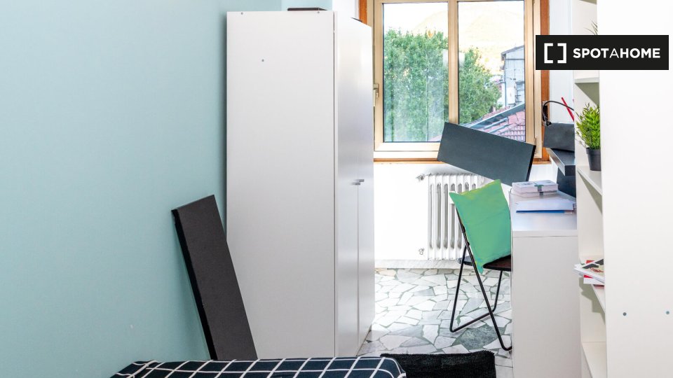 Immagine 14 di Camera condivisa in affitto  in Via Antonio Rosmini a Trento