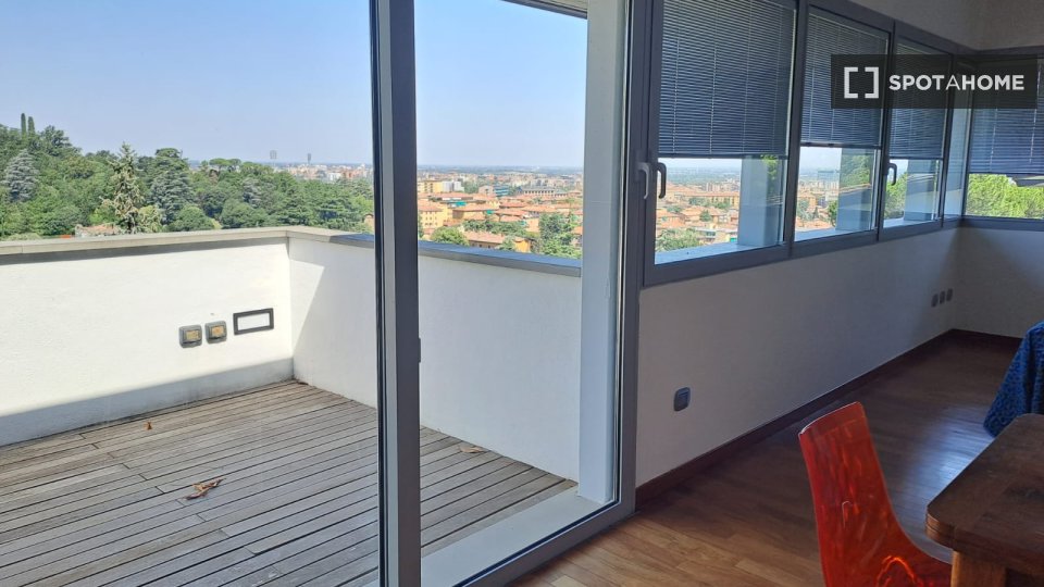 Immagine 7 di Appartamento in affitto  in Via Francesco Orsoni a Bologna