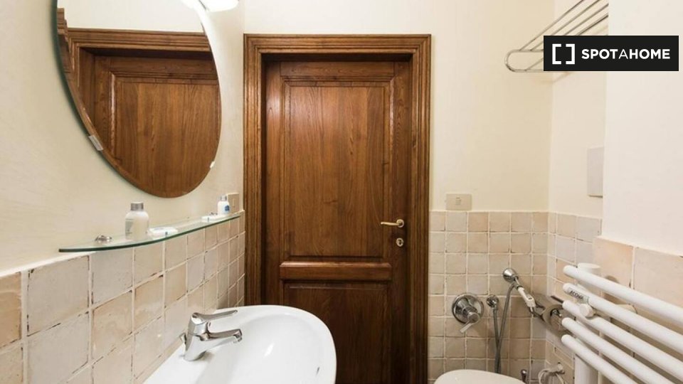 Immagine 9 di Appartamento in affitto  in P.za della Signoria a Firenze