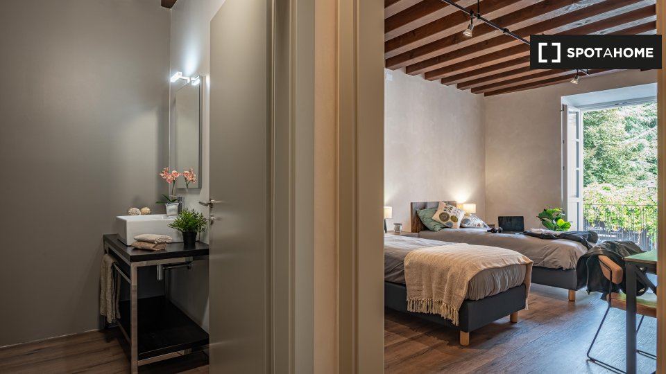 Immagine 1 di Camera condivisa in affitto  in Via Paganini a Rovereto