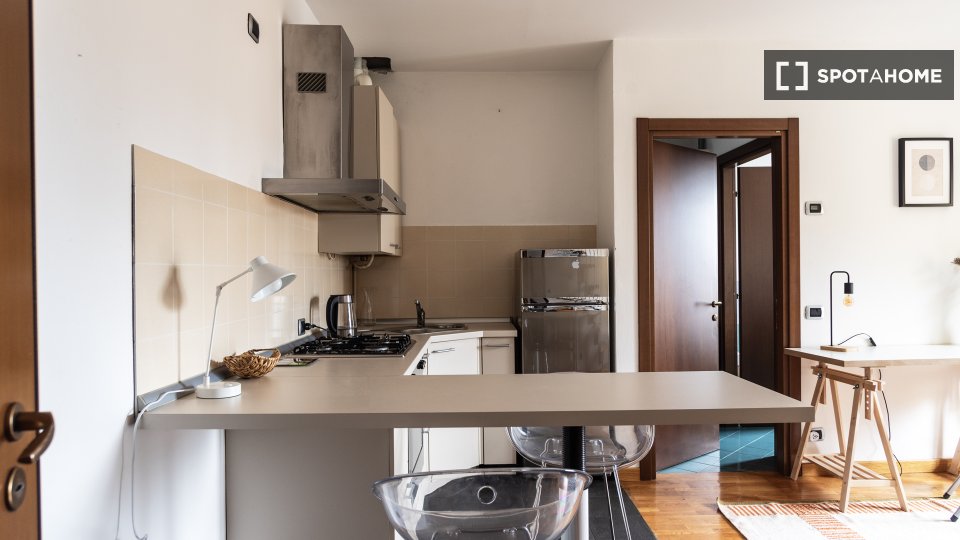 Immagine 7 di Appartamento in affitto  in Via Antonio Rosmini a Milano