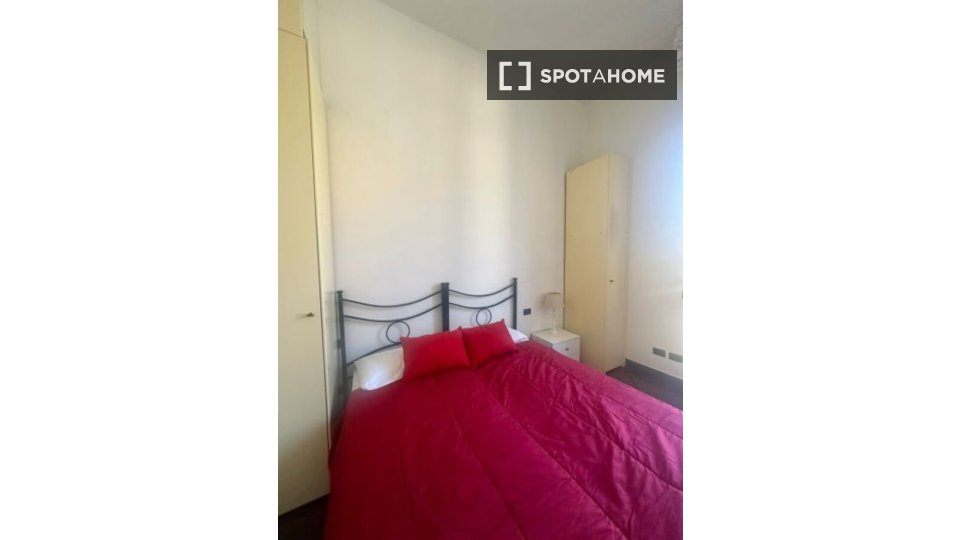 Immagine 13 di Camera condivisa in affitto  in Via Giordano Bruno a Firenze