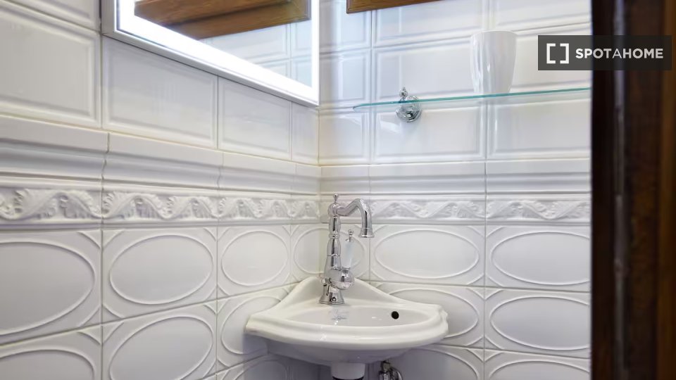 Immagine 9 di Appartamento in affitto  in Via Romana a Firenze