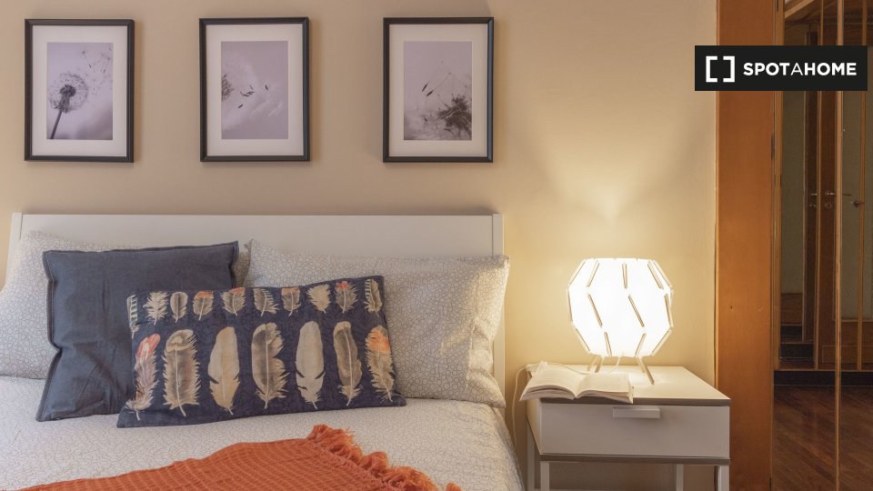 Immagine 7 di Camera condivisa in affitto  in Via Principi d'Acaja a Torino