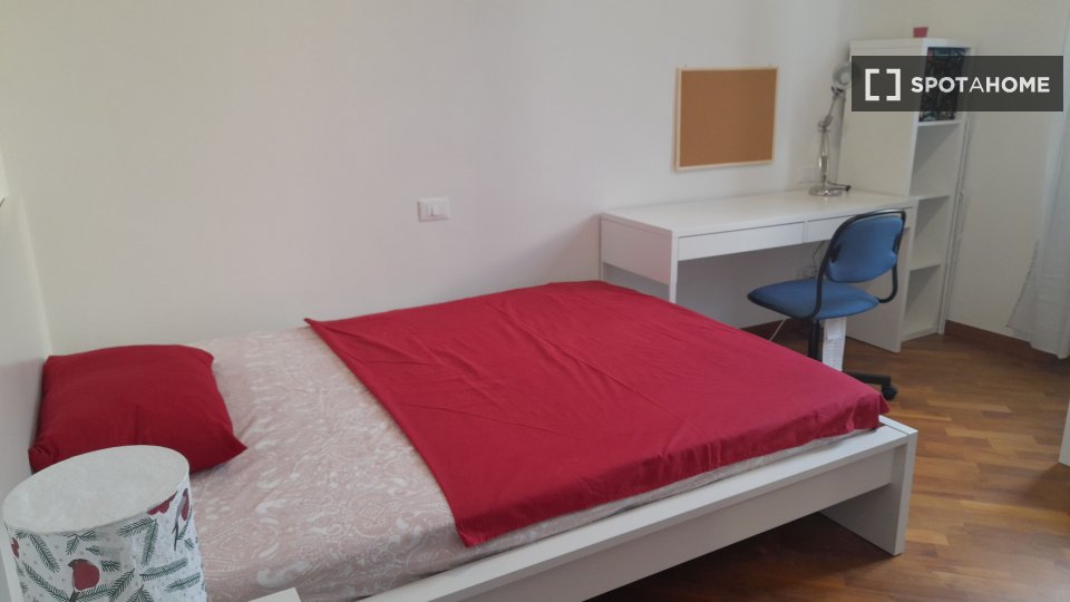 Immagine 19 di Camera condivisa in affitto  in Via Giambattista Lulli a Firenze