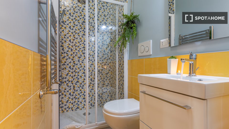 Immagine 13 di Appartamento in affitto  in Via Pietro de Francisci a Roma