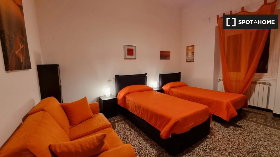 Immagine 12 di Appartamento in affitto  in Via Venezia a Genova