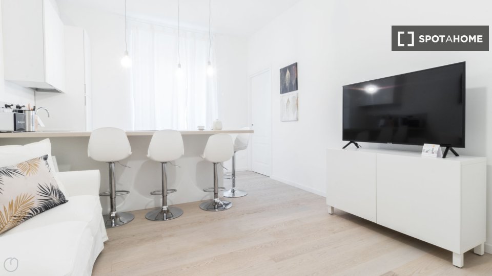 Immagine 2 di Appartamento in affitto  in Via Vincenzo Monti a Milano