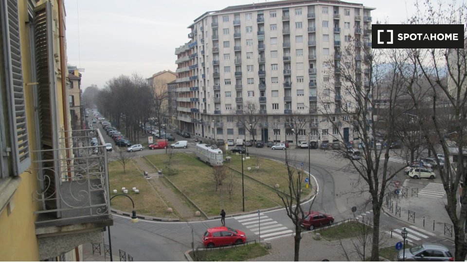 Immagine 17 di Appartamento in affitto  in Corso Regio Parco a Torino