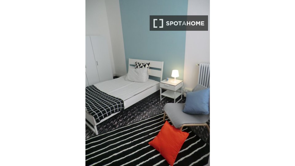 Immagine 9 di Camera condivisa in affitto  in Galleria Santa Lucia a Padova