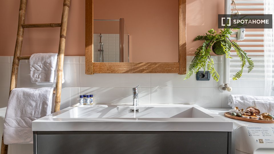 Immagine 4 di Appartamento in affitto  in Via Carlo Rusconi a Roma