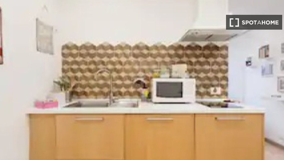 Immagine 14 di Appartamento in affitto  in Via Pinerolo a Roma