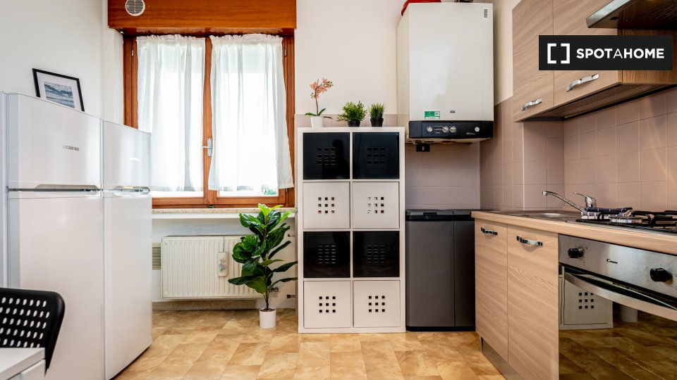 Immagine 6 di Camera condivisa in affitto  in Salita Giovanni Ciccolini a Trento