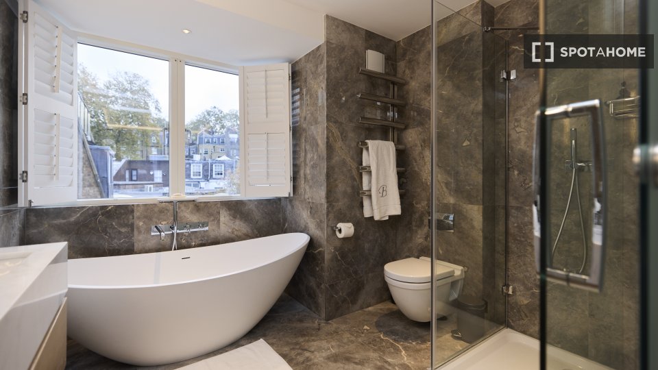 Immagine 14 di Appartamento in affitto  in William Mews a 