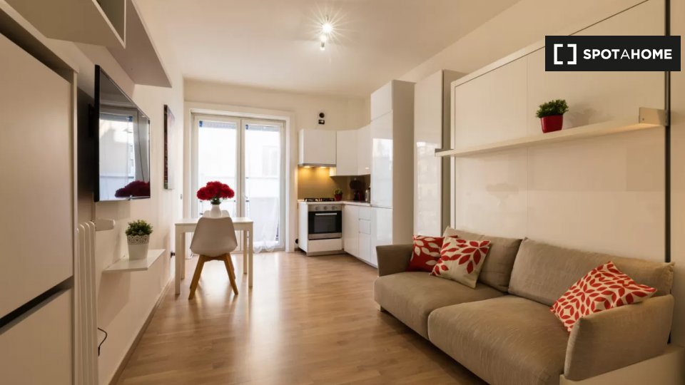 Immagine 3 di Ufficio in affitto  in Via Alfredo Albertini a Milano