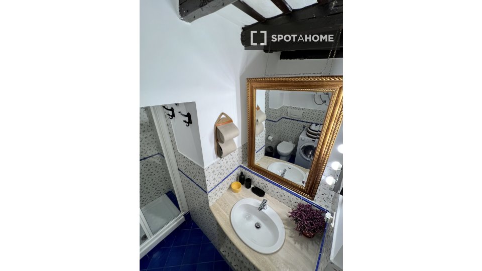 Immagine 5 di Ufficio in affitto  in Via dei Chiavari a Roma