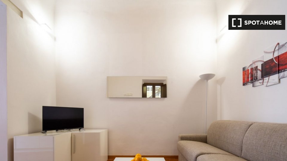 Immagine 2 di Appartamento in affitto  in Via dell'Anguillara a Firenze