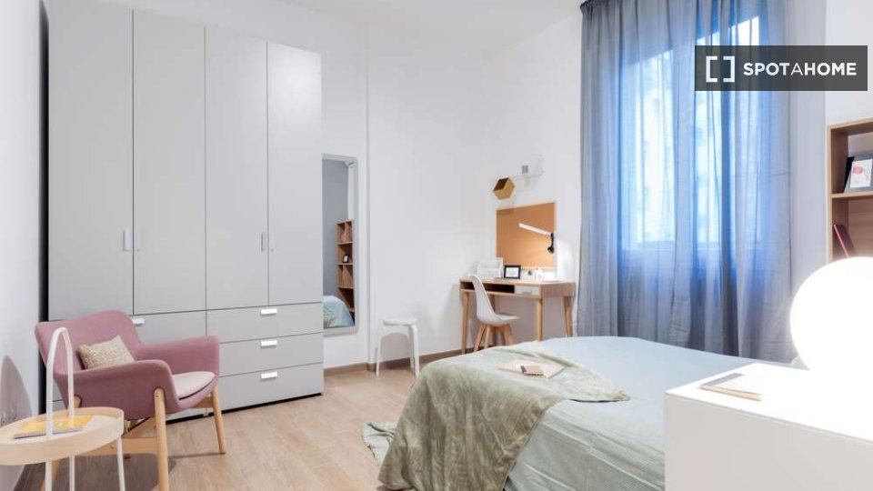 Immagine 1 di Camera condivisa in affitto  in Via Cesare Boldrini a Bologna