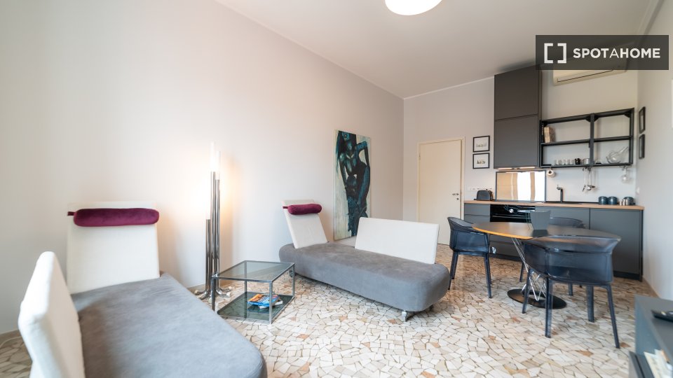 Immagine 8 di Appartamento in affitto  in Via Edmondo de Amicis a Milano