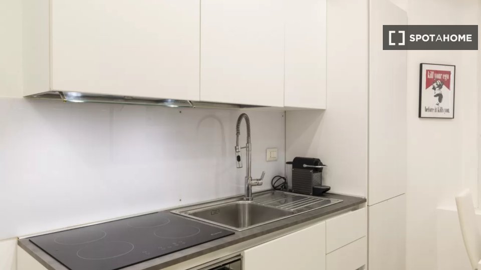 Immagine 9 di Appartamento in affitto  in V.le Bligny a Milano