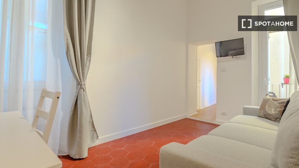 Immagine 13 di Appartamento in affitto  in Via dell'Orso a Roma