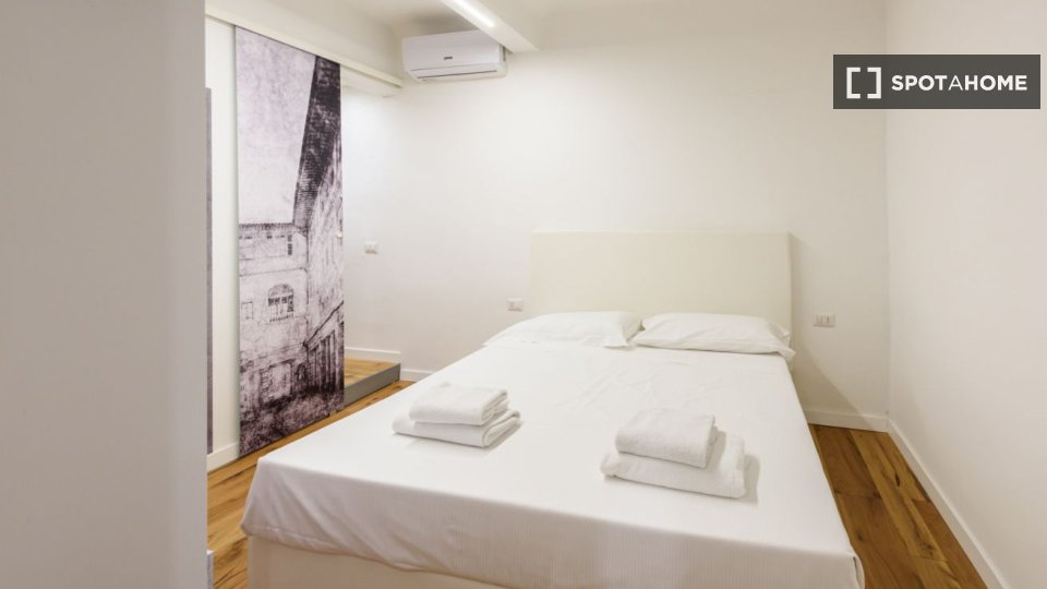 Immagine 7 di Appartamento in affitto  in Via Santa Maria a Firenze