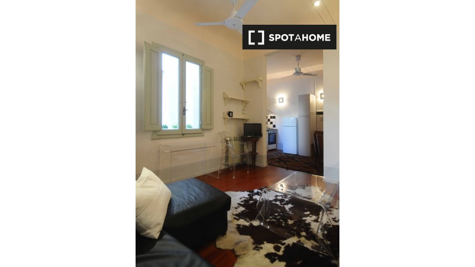 Immagine 14 di Appartamento in affitto  in Borgo Ognissanti a Firenze