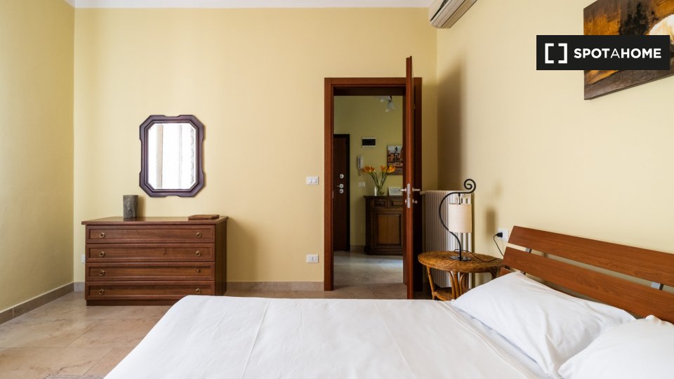 Immagine 8 di Appartamento in affitto  in Viale della Repubblica a Bologna