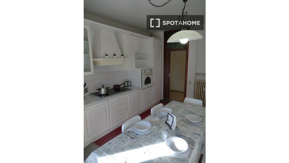 Immagine 15 di Camera condivisa in affitto  in via Vecchia a Padova